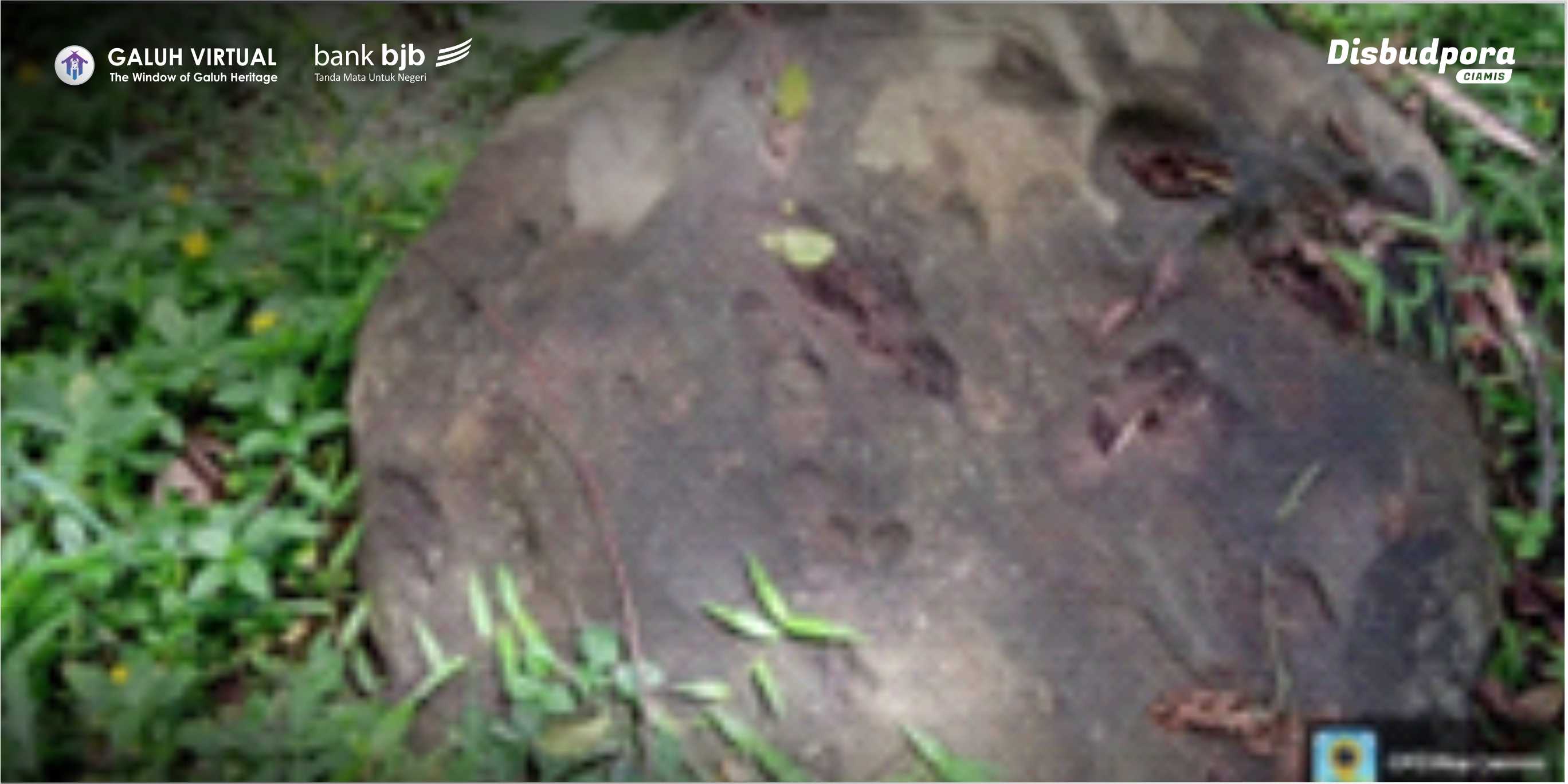 Situs Batu Tapak Si Tumang