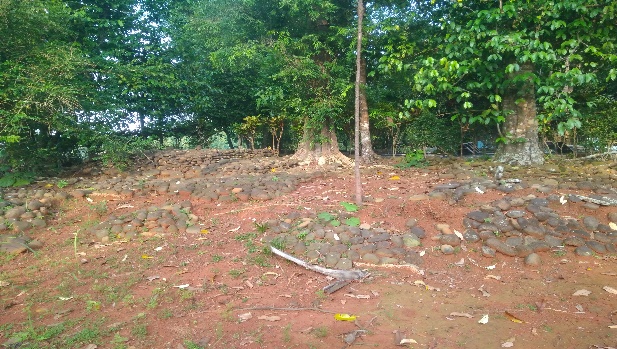 Makam eyang ratna
